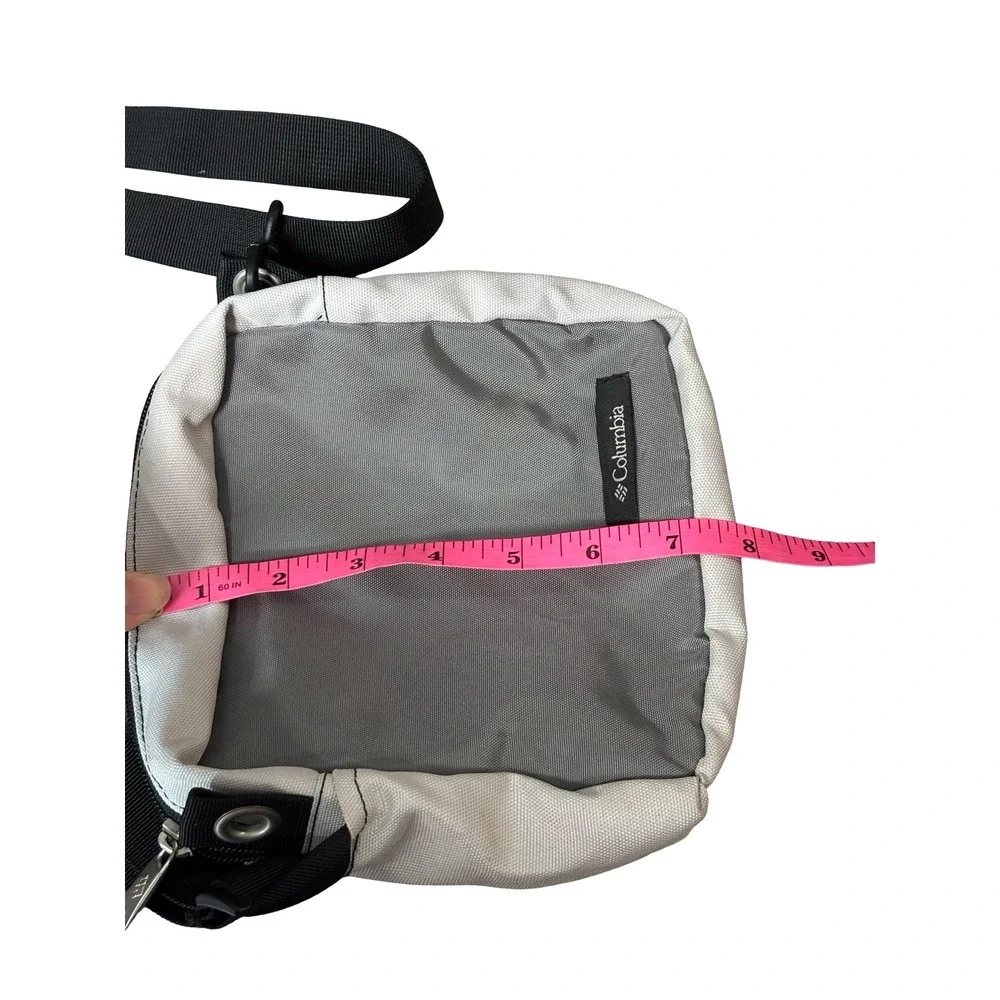 Columbia Crossbody Messenger Bag Grey White Nylon Small Travel Shoulder Bag OS